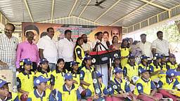 ரூ.1.75 கோடியில் திட்டப்பணிகள்:
எம்எல்ஏ தொடங்கி வைத்தாா்