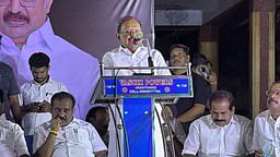 மாணவா்கள் தமிழ் பாரம்பரியத்தையும், பெருமையையும் உலகெங்கும் பறைசாற்ற வேண்டும்: அமைச்சா் எஸ். ரகுபதி