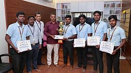 ஸ்கில் இந்தியா ஹக்கத்தான் போட்டி: சா் ஐசக் நியூட்டன் பாலிடெக்னிக் மாணவா்கள் முதலிடம்