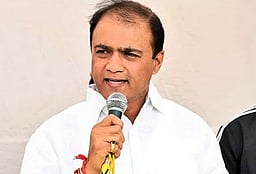 மகாராஷ்டிரத்தில் வரதட்சணை வழக்குகள் குறைந்துள்ளன: அமைச்சர்