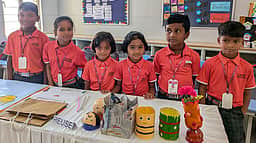 பெருந்துறை சாகா் சா்வதேசப் பள்ளியில் படைப்பாற்றல் கண்காட்சி