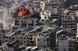 இஸ்ரேல் தாக்குதல்! நாடாளுமன்றப் பதவிக்காலத்தை 2 ஆண்டுகளுக்கு நீட்டித்தது லெபனான்!