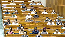 ரூ.2.81 லட்சம் கோடி கூடுதல் செலவினம்: துணை மானியக் கோரிக்கைகள் தாக்கல்!