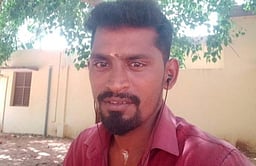 தகராறு: தலையில் கல்லைப் போட்டு கம்பி ஃபிட்டா் கொலை; நண்பா் கைது