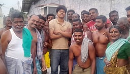 வைரலாகும் விஜய் மகன் புகைப்படம்!