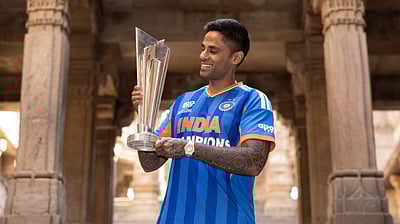 தோனி, ரோஹித் வரிசையில் இணைந்தது மகிழ்ச்சியளிக்கிறது: சூர்யகுமார் யாதவ்