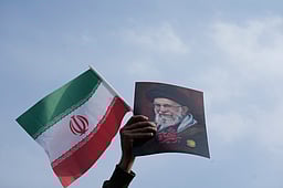 அமெரிக்காவுடன் இனி பேச்சுவார்த்தைக்கு இடமில்லை! - ஈரான் அரசு அறிவிப்பு!