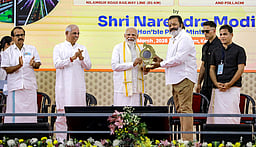 மேற்காசிய பிரச்னையில் அரசியல் செய்கிறது காங்கிரஸ் - பிரதமா் மோடி கடும் சாடல்