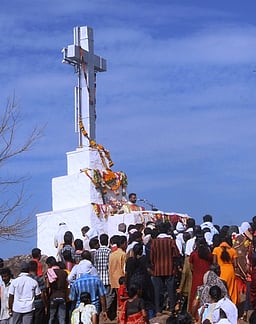 குருசுமலையில் மின் இணைப்பு வழங்க கோரிக்கை