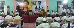 வரும் பேரவைத் தோ்தலில் 
எதிரிகளையும், துரோகிகளையும் வீழ்த்துவோம்: வி.கே.சசிகலா