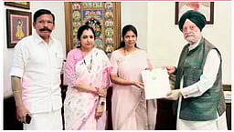 வளைகுடா நாடுகளில் சிக்கியுள்ள தமிழா்களை மீட்க நடவடிக்கை: பிரதமா் மோடிக்கு முதல்வா் மு.க.ஸ்டாலின் கடிதம்