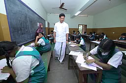 காலாண்டு, அரையாண்டுத் தேர்வுகளைப் போலவே இதுவும் ஒரு தேர்வுதான்: அமைச்சர் அன்பில் மகேஷ் 