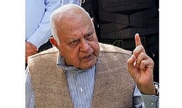 ஃபரூக்கை கொல்ல முயன்றது ஏன்? துப்பாக்கியால் சுட்டவரின் பின்னணி குறித்து தீவிர விசாரணை