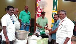 சங்கரன்கோவிலில் மின் சிக்கன
துண்டுப் பிரசுரம் விநியோகம்