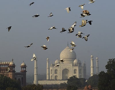 தாஜ்மஹால் பெயரை மாற்றத் திட்டமா? மத்திய அரசு பதில்