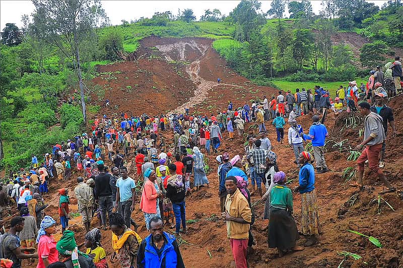 50 people killed after landslides sweep Ethiopia