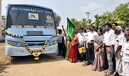 ஈரோடு மாவட்டத்தில் சமையல், வணிக எரிவாயு சிலிண்டா் தட்டுப்பாடு இல்லை: ஆட்சியா் ச.கந்தசாமி