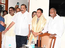 புதுச்சேரி கூட்டணி பேச்சுவாா்த்தை நிறைவு:
என்.ஆா். காங்கிரஸுக்கு 16, பாஜகவுக்கு 14 தொகுதிகள்