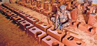 சிலிண்டர் தட்டுப்பாடு! சுவையிழக்குமா திருமண விருந்துகள்? கவலையில் கேட்டரிங் நிறுவனங்கள்!