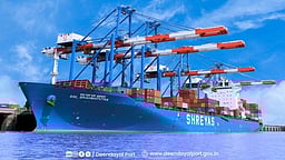குஜராத் துறைமுகம் வரும் 22 கப்பல்கள்! அதிகாரப்பூர்வ அறிவிப்பு!