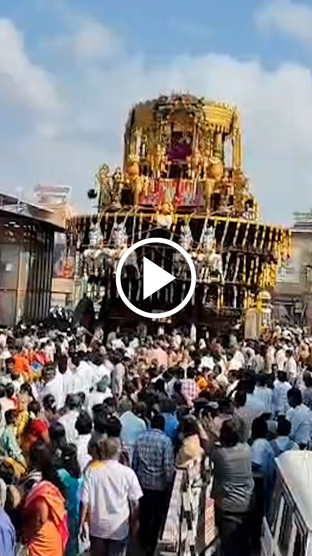 சாரங்கபாணி கோயில் தேரோட்டம்! வடம் இழுத்த பக்தர்கள்!