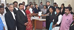 தேசிய மக்கள் நீதிமன்றம்: 2,842 வழக்குகளுக்குத் தீா்வு