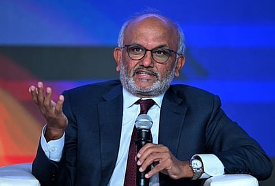 'அடோப்' நிறுவன சிஇஓ சாந்தனு ராஜிநாமா!