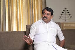 முதல்வரின் லண்டன் பயணம் குறித்து தமிழக அரசு விளக்கம் அளிக்க வேண்டும்: நயினாா் நாகேந்திரன்