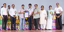 பெருந்துறை கொங்கு பாலிடெக்னிக் கல்லூரியில் பணி நியமன ஆணை வழங்கும் விழா