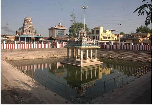 திருவேற்காடு தேவி கருமாரியம்மன் கோயிலுக்கு நவ. 22-இல் குடமுழுக்கு! அமைச்சா் பி.கே.சேகா்பாபு!