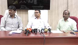 கரூர் அருகே ரயில் விபத்து: சேலம் ரயில்வே கோட்ட மேலாளர் விளக்கம்  