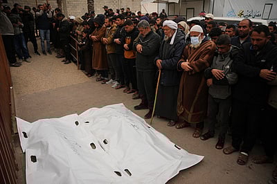 காஸாவில் இஸ்ரேல் தாக்குதல்: கர்ப்பிணி, 2 சிறார்கள் உள்பட 12 பேர் பலி! 