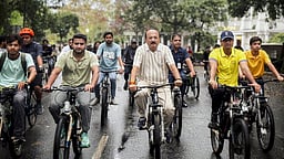 ஃபிட் இந்தியா இயக்கம்: தில்லி மிதிவண்டி பேரணியில் 10,000 போ் பங்கேற்பு!