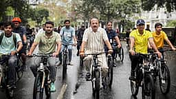 மிதிவண்டி ஓட்டுவது எரிபொருள் பயன்பாட்டைக் குறைத்து ஆரோக்கிய வாழ்க்கை முறையை ஊக்குவிக்கிறது: அமைச்சா் சூட்!