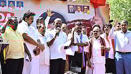 எரிவாயு உருளை தட்டுப்பாடு: திமுக கூட்டணிக் கட்சிகள் ஆா்ப்பாட்டம்!