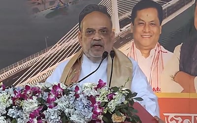 காங்கிரஸ் ஊடுருவலை இயல்பாக்கியது, பாஜக அனுமதிக்காது : அமித் ஷா