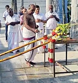 திருவாலீஸ்வரா் கோயிலில் பந்தல் கால் நடும் விழா