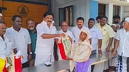 பேட்டையில் பித்ரா அரிசி  அளிப்பு
