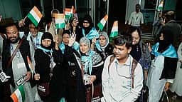 ஈரானில் இருந்து மீட்கப்பட்ட 550 இந்தியர்கள்... ஆர்மீனியாவுக்கு நன்றி: ஜெய்சங்கர்