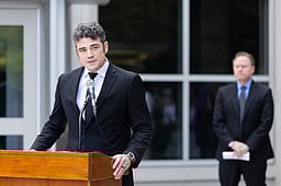 ஈரானால் அச்சுறுத்தல் இல்லை! போரை ஆதரிக்க முடியாது: அமெரிக்க தேசிய பயங்கரவாத எதிர்ப்பு மைய இயக்குநர் ராஜிநாமா