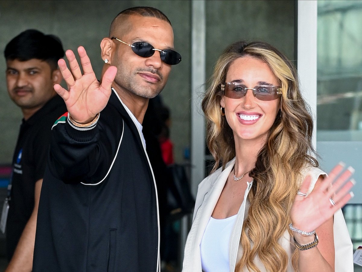 லக்னெளவில் ஷிகர் தவான் - புகைப்படங்கள்