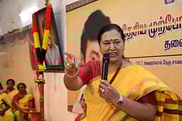 எந்தக் கட்சியினராக இருந்தாலும் பெண்களை இழிவுபடுத்தினால்..! - பிரேமலதா விஜயகாந்த் எச்சரிக்கை