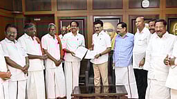 இந்திய கம்யூனிஸ்ட் கட்சிக்கு 5 இடங்கள் ஒதுக்கீடு!