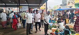 அம்மூா் ஒழுங்குமுறை விற்பனை கூடத்தில் தேசிய வேளாண் சந்தையில் ரூ.34.11 கோடிக்கு விற்பனை