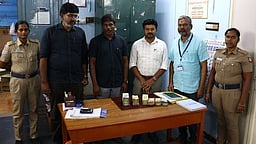 ஆவணங்களின்றி கொண்டு சென்ற ரூ. 3.45 லட்சம் பறிமுதல்