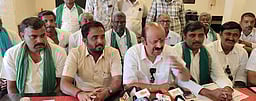 ஒசூா் விமான நிலையத்தை பன்னாட்டு விமான நிலையமாக மேம்படுத்த வேண்டும்; சி.நரசிம்மன்