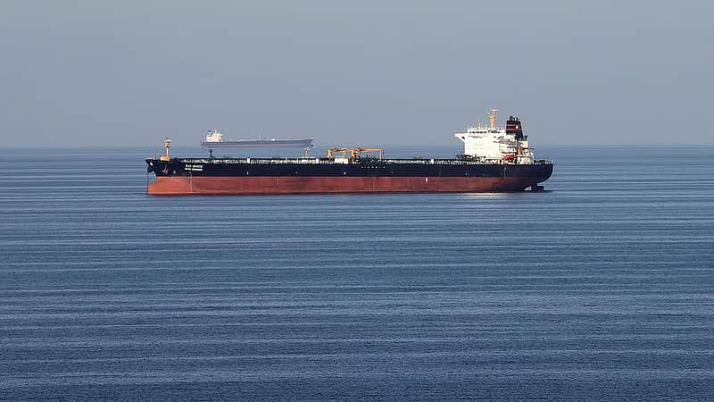 Iranian MPs recommend Tolls for ships passing through the Strait of Hormuz