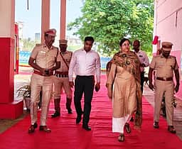 மாம்பாக்கத்தில் தீயணைப்பு நிலையத்துக்கான இடம்: இயக்குநா் சீமா அகா்வால் ஆய்வு