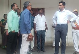 சங்கராபுரம் தொகுதி தோ்தல் பணிகள்: மாவட்ட ஆட்சியா் ஆய்வு