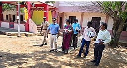 வாக்குச்சாவடிகளில் பொதுப் 
பாா்வையாளா் ஆய்வு